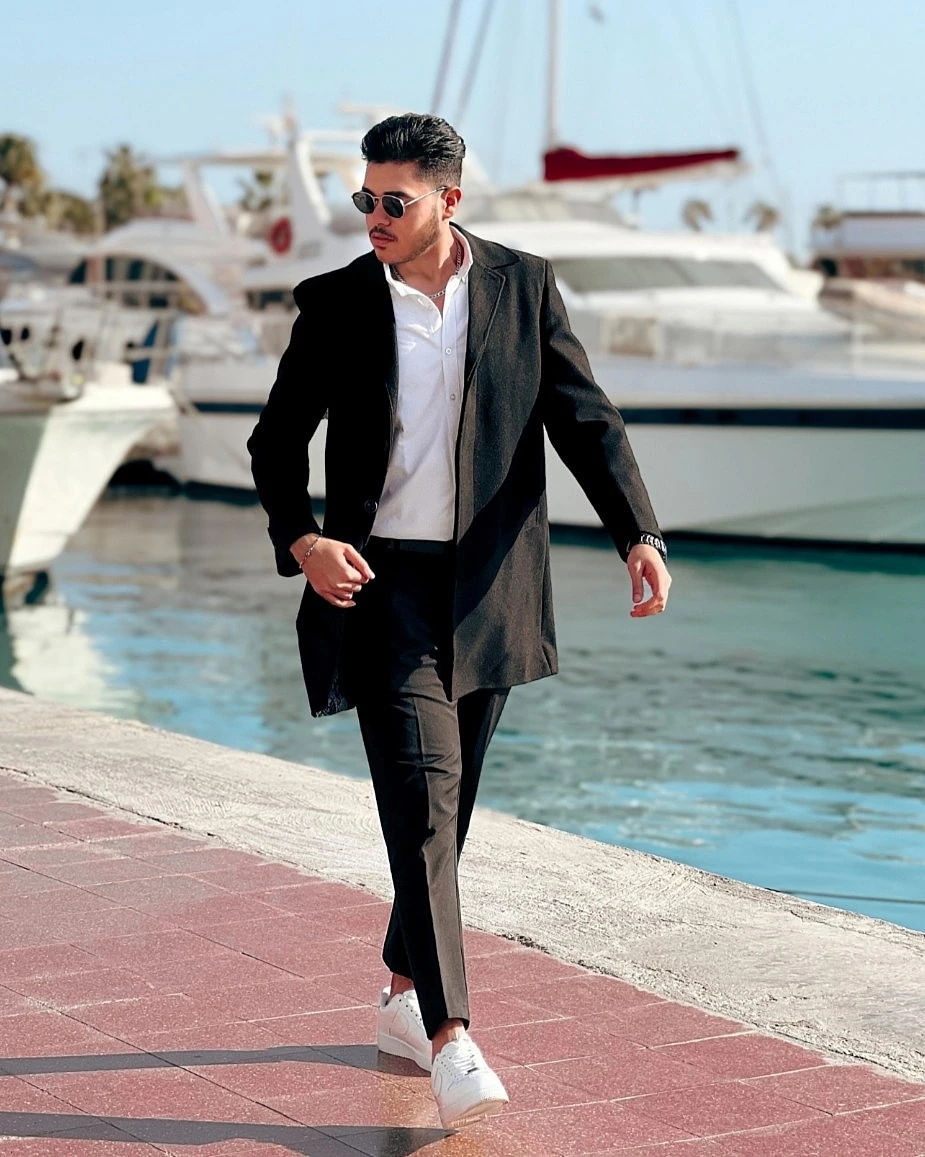 Carlos Shenouda - كارلوس شنوده | Personal Branding & Portfolio | Web Designer & Model in Egypt